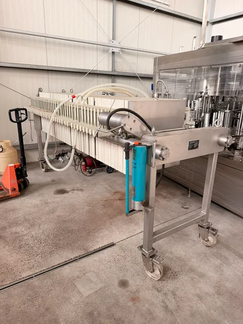 Membránový / komorový kalolis Antares AMHR 630/36-UO (20,4 m², 252 l) – top stav, kompletní sestava
