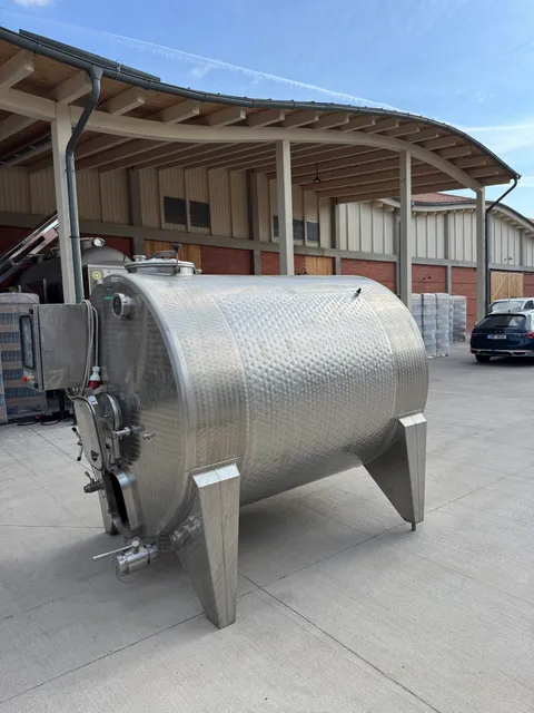 Vinifikátor rotatank s mícháník 3 000 l