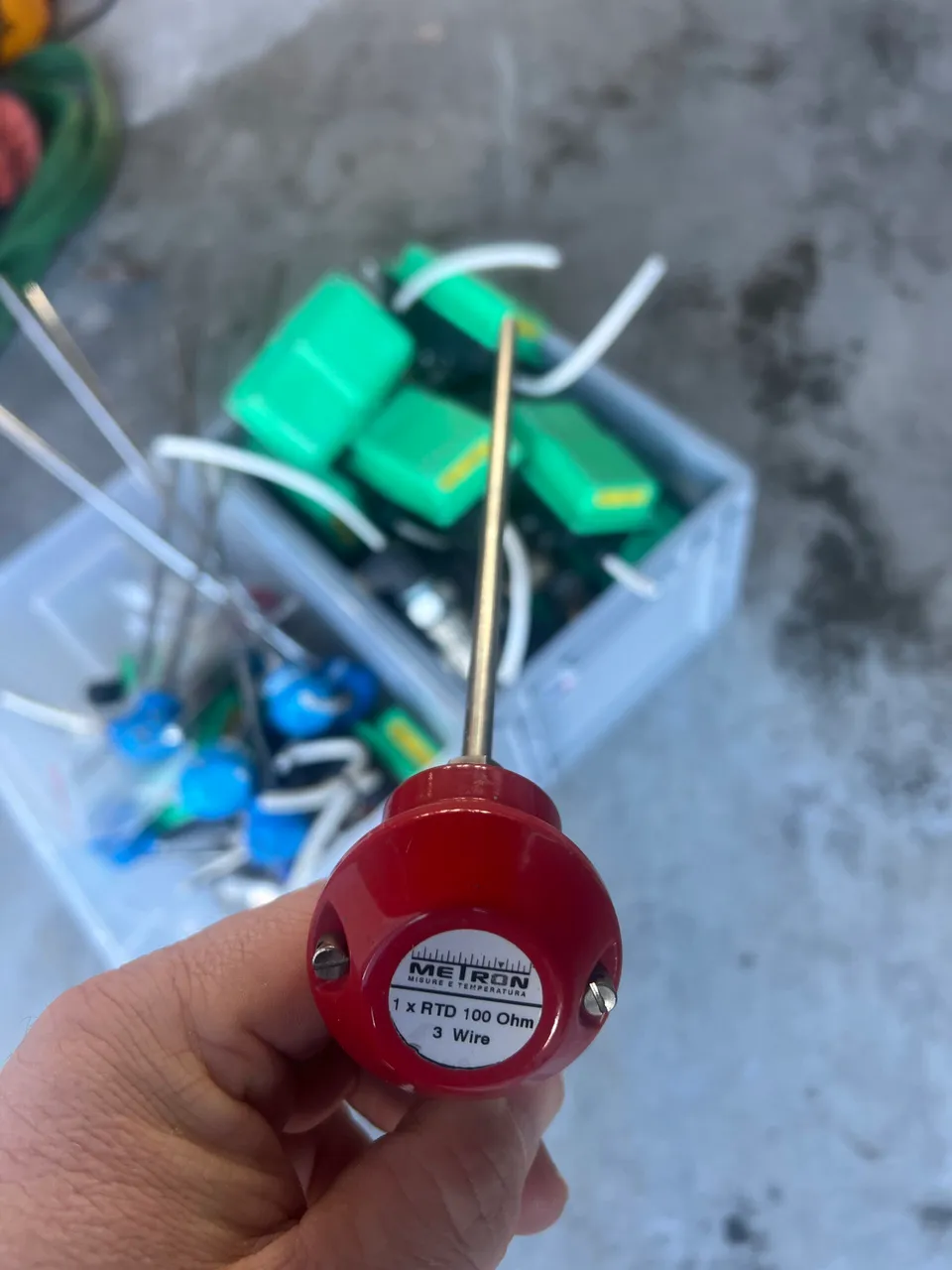 Elektromagnetický ventil k chlazení s čidlem teploty